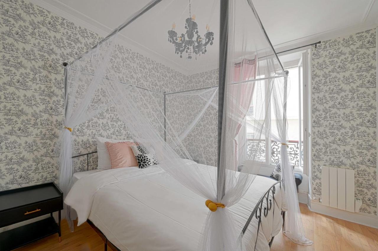 Ferienwohnung Black & White - Chic & Petit Maison- Pigalle 9Eme Paris Exterior foto
